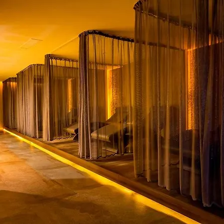 Park By Radisson Kavacik ホテル イスタンブール