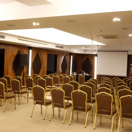 Park By Radisson Kavacik ホテル イスタンブール