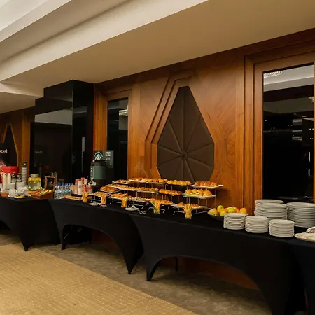 Hotel Park By Radisson Kavacik Istanbul