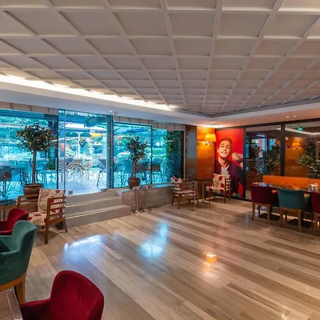 Hotel Park By Radisson Kavacik