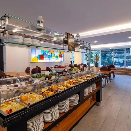 Hotel Park By Radisson Kavacik Istanbul