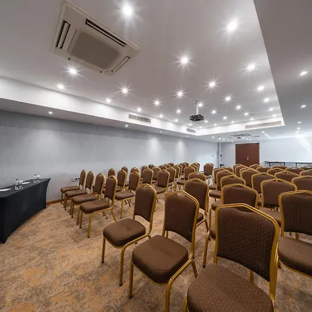 Hotel Park By Radisson Kavacik 4*