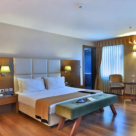 Otel Park By Radisson Kavacik 4*