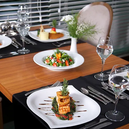 Park By Radisson Kavacik Otel İstanbul