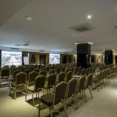 Otel Park By Radisson Kavacik İstanbul
