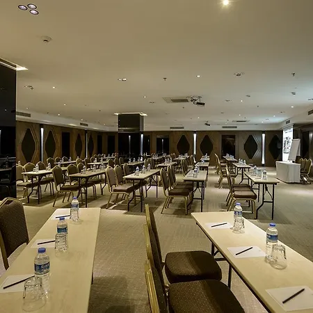 Park By Radisson Kavacik Otel