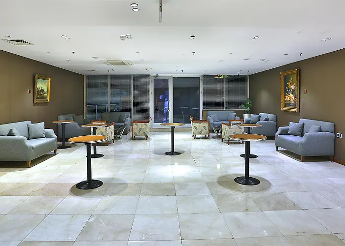 بارك إن باي راديسون آسيا كافاسيك فندق 4*