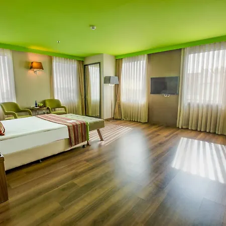 Park By Radisson Kavacik 4*